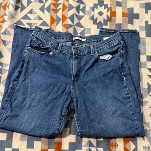 Levi's Women's Straight Leg Blue Jeans